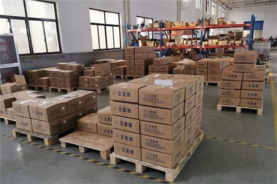 艾思捷洗車機減速機發貨青島 (2).jpg 艾思捷洗車機減速機發貨青島 (2).jpg